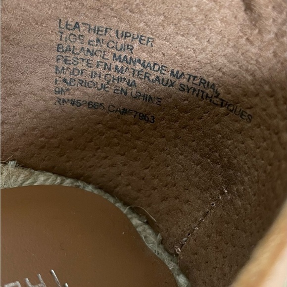 Treasure & Bond Sannibel Platform
Wedge Sandals Shoes in Tan Leather size US 9 - Picture 7 of 7